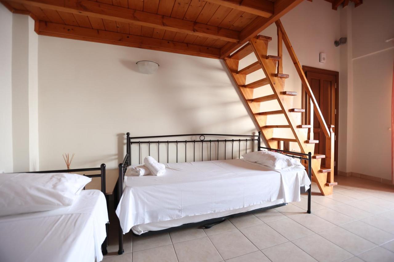 Seaside Gialova Apartment Pylos Luaran gambar