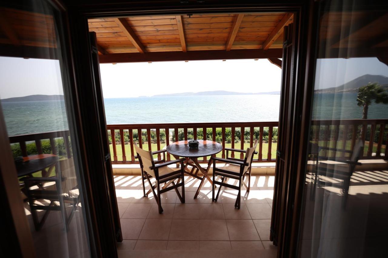Seaside Gialova Apartment Pylos Luaran gambar
